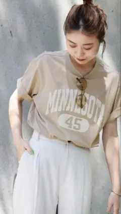 チャンピオン　Tシャツ