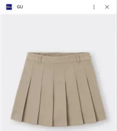 GU プリーツスコート ベージュ Sサイズのサムネイル