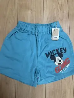 新品　匿名配送　ディズニー　ミッキー　半ズボン　短パン　130