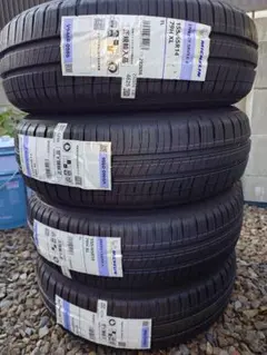MICHELIN ENERGY SAVER 4 155/65R14のサムネイル