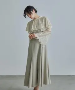 niana レイヤードケープドレス