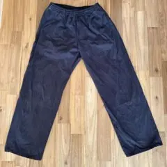 Item thumbnail for item 688b28c2-8b0f-4fcd-a65d-3a20db525f4c