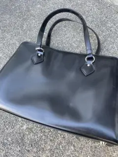 本革ビジネスバッグ