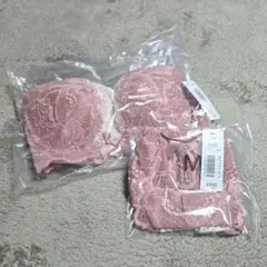 新品未使用品　エメフィール　ブラショーツセット　コーラルピンク