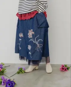 scolar スカラー 花蝶刺繍チュール重ねカーゴスカートのサムネイル