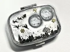 ③シマエナガ　クリスマス　小物入れ　ハンドメイド　ピルケース　レジン　立体