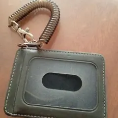 超お買い得❗️グレー レザー IDカードホルダー ストラップ付き