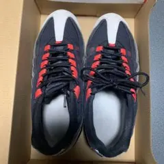 ナイキ エアヴェイパーマックス95 ホットレッド