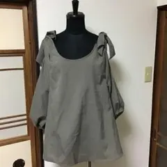 ブラウス　LHELBIEのサムネイル