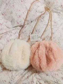 GRL　新品未使用　ショルダーファーバッグ　クラッチ　チェーン取外可　ホワイト