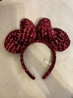 【美品】ディズニースパンコールカチューシャ赤色