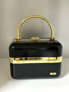 Item thumbnail for item 0d23fe8b-b9c0-4ab0-8d56-c696c67a6a01