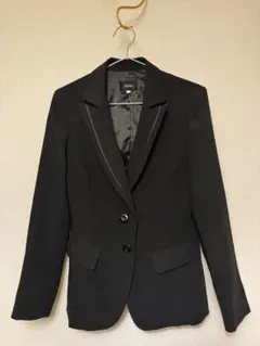 Item thumbnail for item 27d273c4-3da3-4b9e-9ada-4aecd1c6fbcd