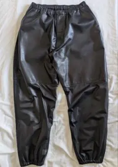 2026年最新】comoli レザー パンツの人気アイテム - メルカリ