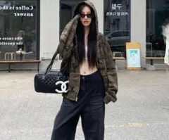 新品迷彩パーカー