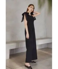 ERADIE ショルダーリボンサテンドレープワンピース 3／5まで - メルカリ