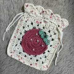 ハンドメイド☆かぎ針編み いちご 巾着 ポーチ ピンク パールビーズ