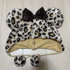 ヒョウ柄ファンキャップ 黒いビジュー付きリボン 白グレー