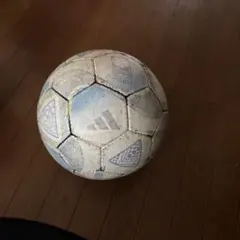 adidas サッカーボール 5号球のサムネイル