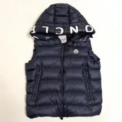 【極美品サイズ4】モンクレール ダウンベスト MONTREUIL モントルイユ