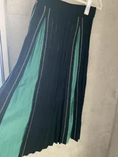 snidel プリーツスカート