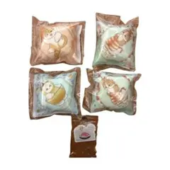 mofusand×くら寿司 クッションチャーム4点＋アクステ付