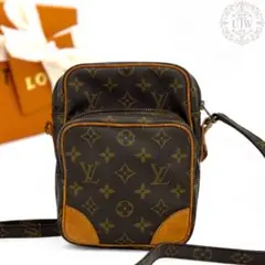 VUITTON　ショルダーバック　アマゾン　モノグラム　斜め掛け　PVC