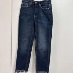 GU低身長裾フリンジ カットオフ デニムパンツ インディゴブルー