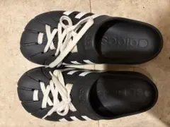 adidas クロッグサンダル ブラックのサムネイル