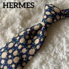 【大人気ブランド】エルメス HERMES ネクタイ ネイビー系 シルク 総柄のサムネイル