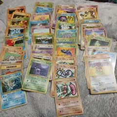 ポケモンカード 旧裏面 大量まとめ売り - メルカリ