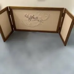 屏風　桜の刺繍のサムネイル