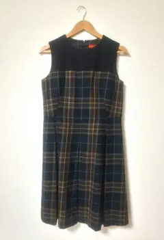 ヨークランド タータン柄 ネイビー　ノースリーブ ワンピース　極美品　11AR