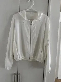 RADIATEホワイト フード付き パーカー