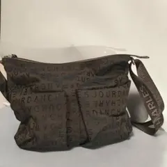 Item thumbnail for item 57b0c7de-f3c1-46aa-a9c2-c9577e346735