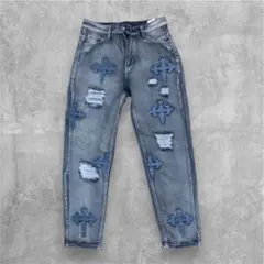 ダークグレー刺繍入りスリムフィットデニム