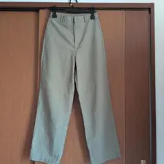 UNIQLO カーキワイドパンツ Sサイズ