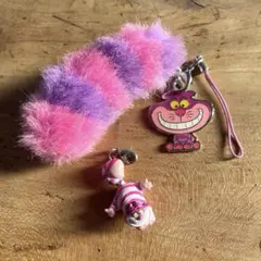 新品未使用　チェシャ猫 ストラップ ディズニー公式グッズ