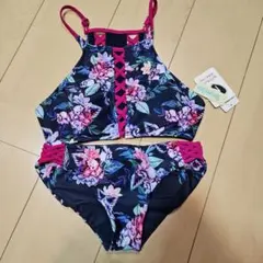 ピンク好きに！新品　リバーシブル花柄セパレート水着・ビキニ