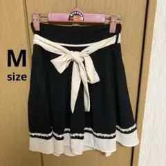 Nohea リボン付き フレアスカート 黒×アイボリー Mサイズのサムネイル