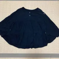 黒い授乳ケープ ボタン付き フリルデザイン