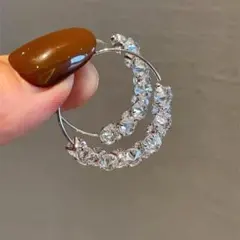 シルバー クリスタル フープピアス ゴージャス 輝く アクセサリー 美品
