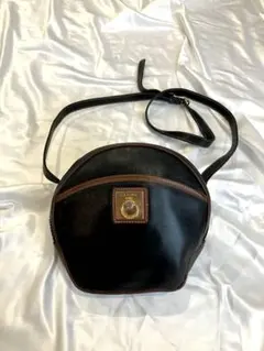 CELINE ブラック 丸型 ガンチーニ金具 ショルダーバッグ ブラウン