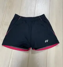 YONEX ショートパンツ　Sサイズ
