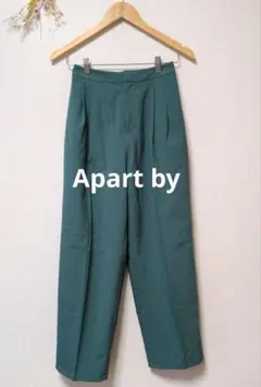 Apart by アパートバイ パンツ ボトムス 無地 シンプル グリーンのサムネイル