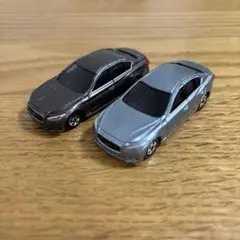 トミカ　スカイライン　skyline No.105 初回特別仕様２台セット