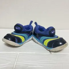 Item thumbnail for item 54683c4d-047b-4314-bfab-f2cab6478ad2