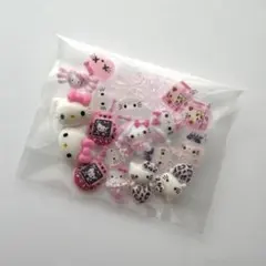 ネイルパーツ サンリオ キティ ピンク 20個セットのサムネイル