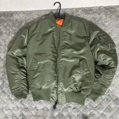 Alpha MA-1 フライトジャケット