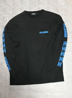 XLARGE ロゴ長袖Tシャツ ブラックのサムネイル